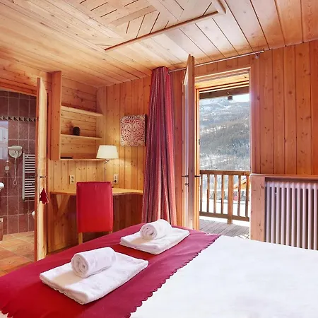 Chalet Ibex & Spa Chalet *